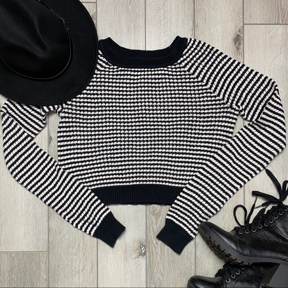 SOLD Forever 21 Cropped Stripe Long Sleeve Sweater